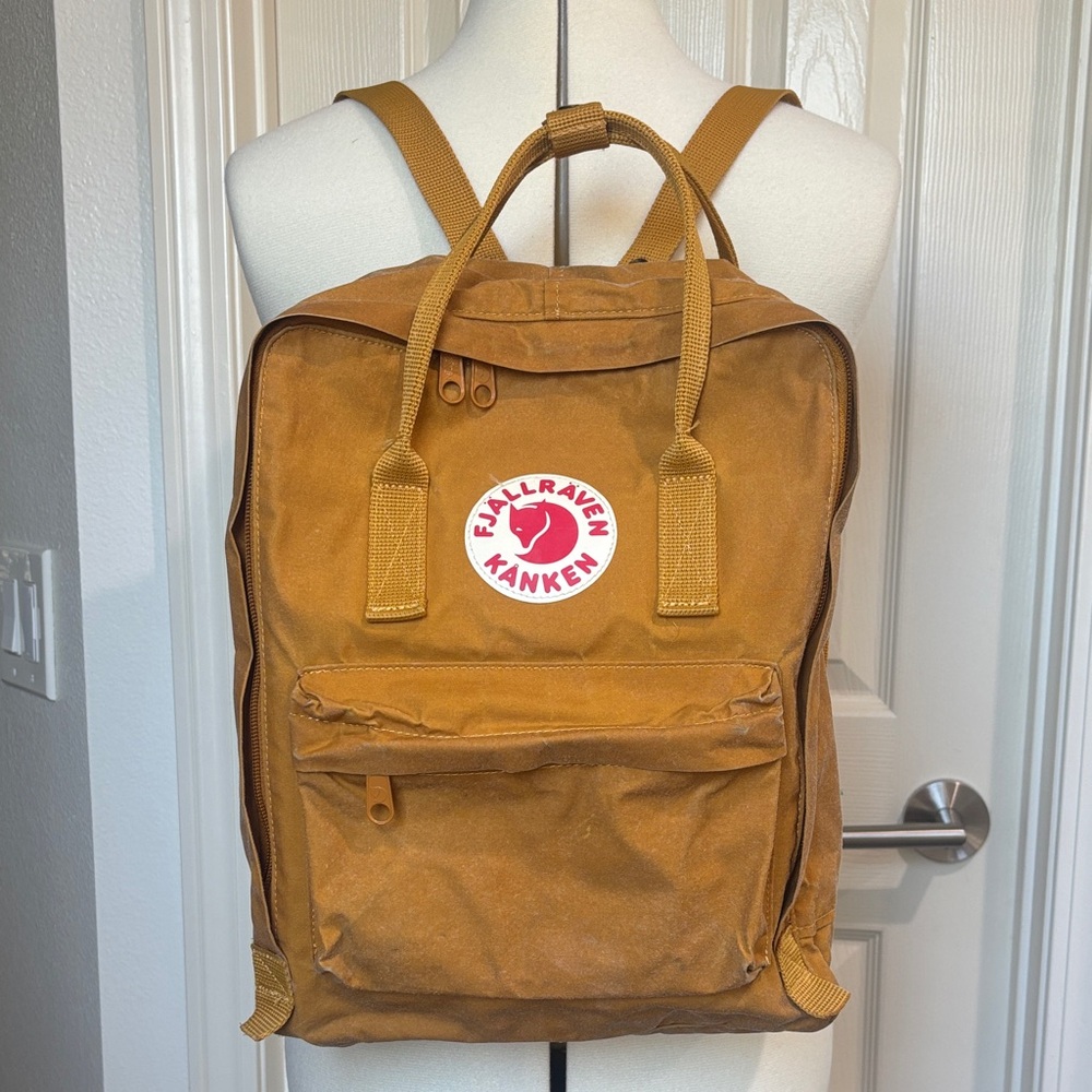 Fjallraven Kånken Ochre Backpack